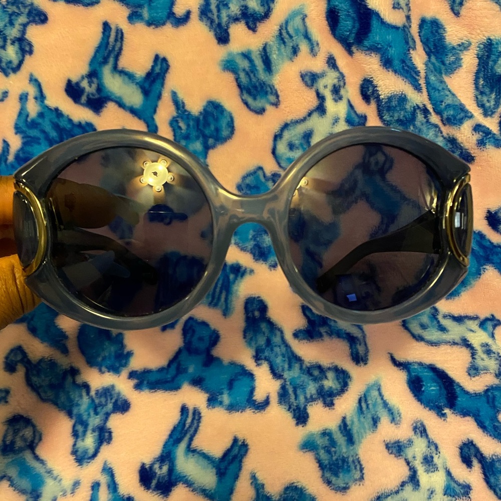 💥Authentic Ferragamo Round Sunshades